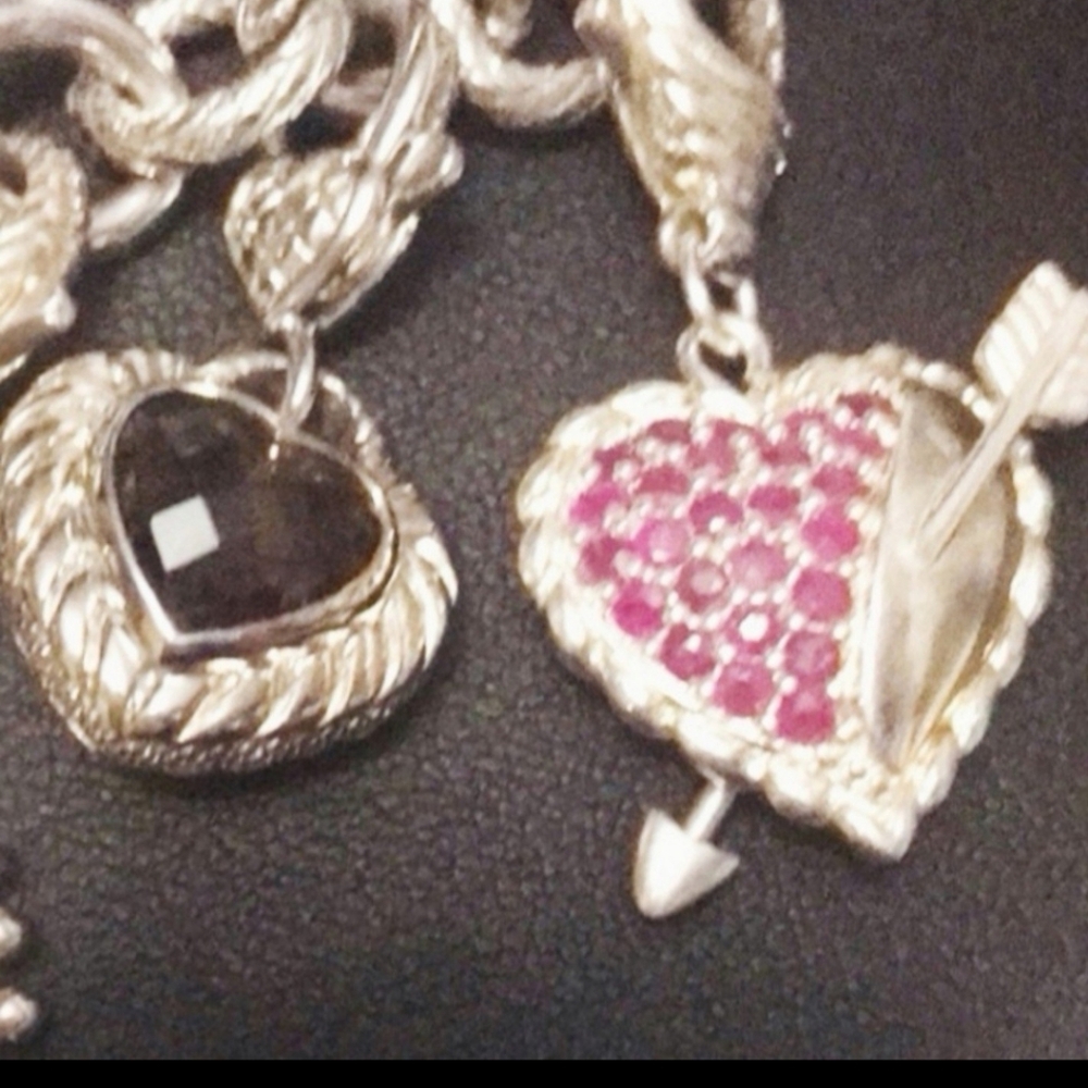 JUDITH RIPKA authentic pendant Heart and Arrow hard to find ! FIRM PRICE - Picture 2 of 13